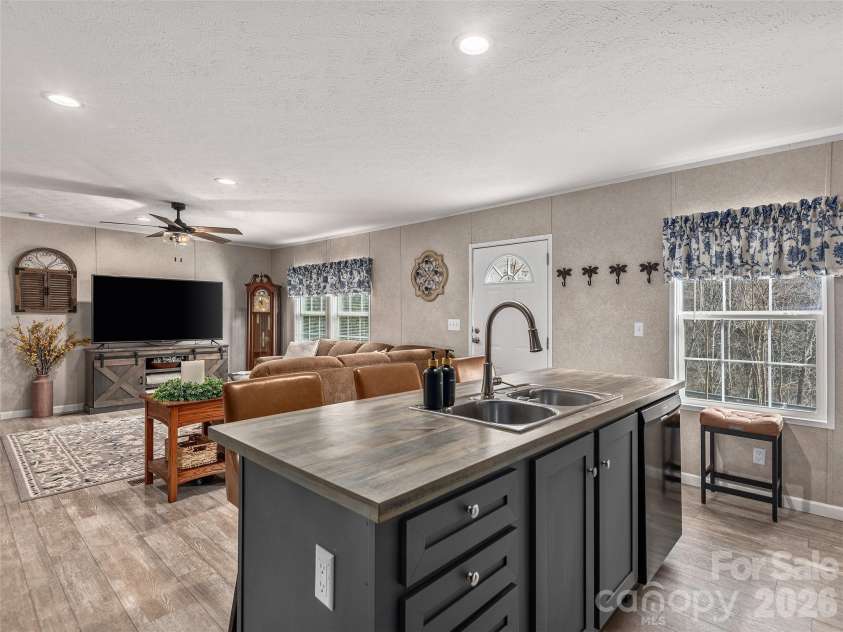 14400 Cruso Road, Canton, NC 28716.  MLS# CAR4346802, YatesRealty ID 9419. 