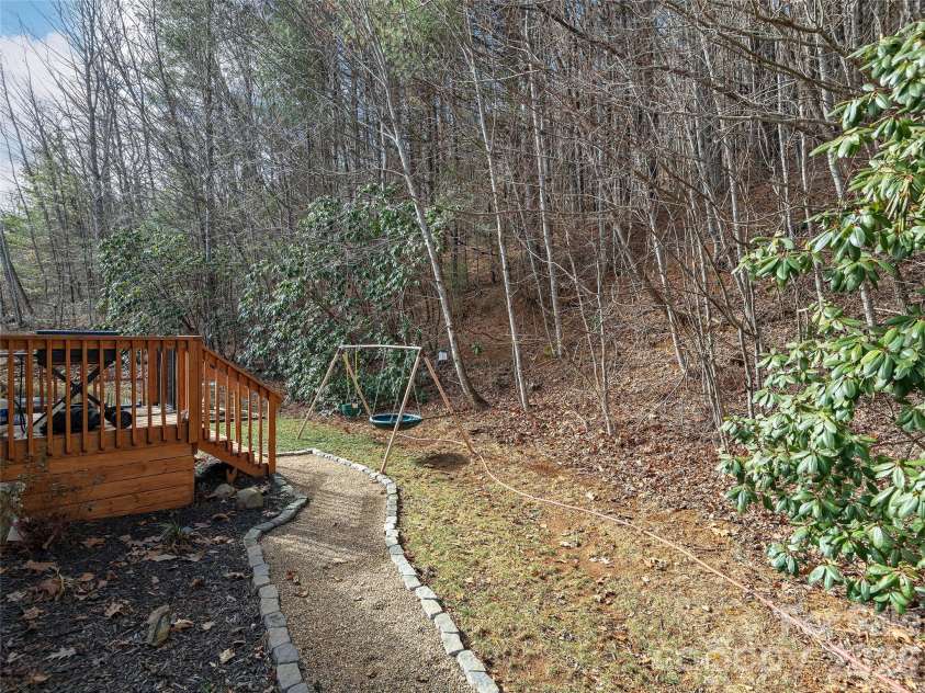 14400 Cruso Road, Canton, NC 28716.  MLS# CAR4346802, YatesRealty ID 9419. 