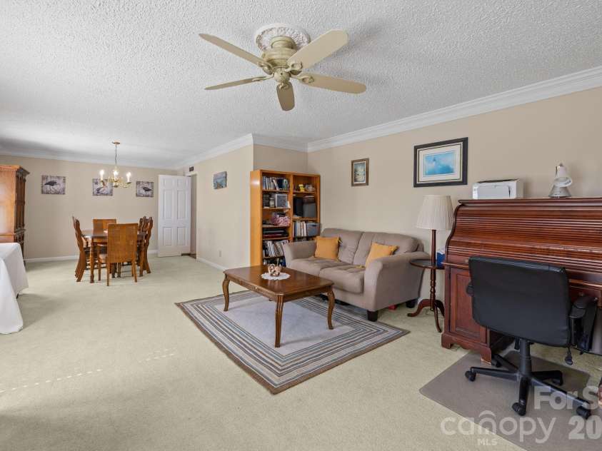 401 Downing Drive, Kings Mountain, NC 28086.  MLS# CAR4359473, YatesRealty ID 9420. 