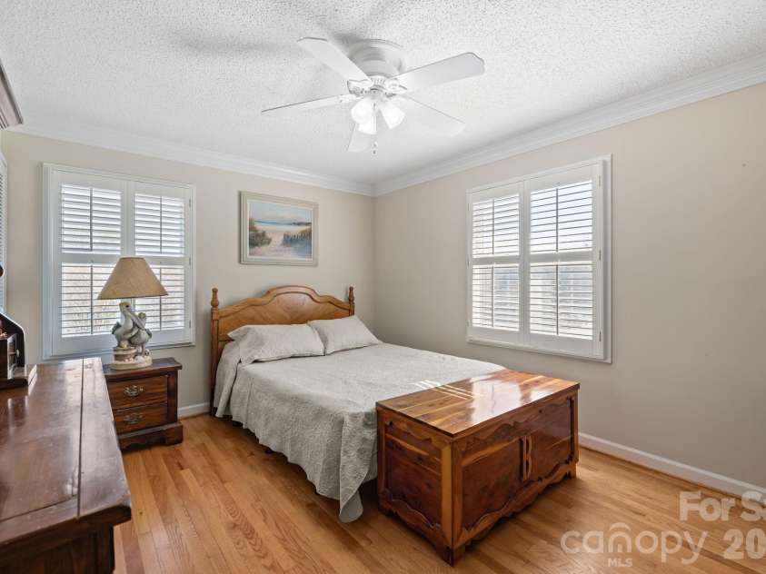 401 Downing Drive, Kings Mountain, NC 28086.  MLS# CAR4359473, YatesRealty ID 9420. 