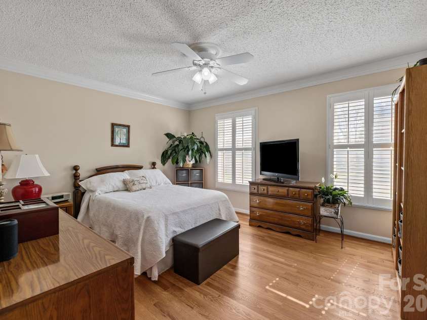 401 Downing Drive, Kings Mountain, NC 28086.  MLS# CAR4359473, YatesRealty ID 9420. 