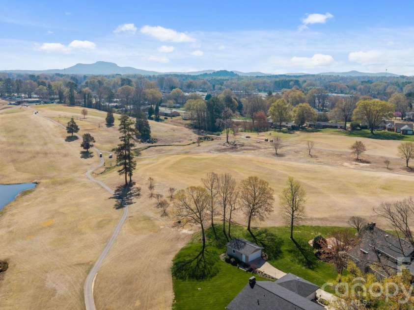 401 Downing Drive, Kings Mountain, NC 28086.  MLS# CAR4359473, YatesRealty ID 9420. 