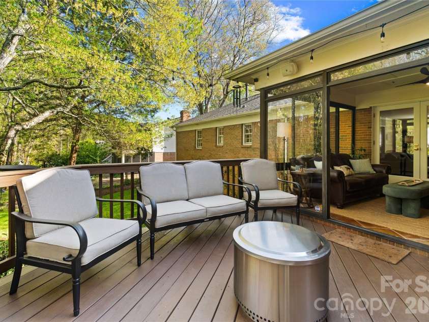 138 Dovershire Road, Charlotte, NC 28270.  MLS# CAR4364678, YatesRealty ID 9421. 