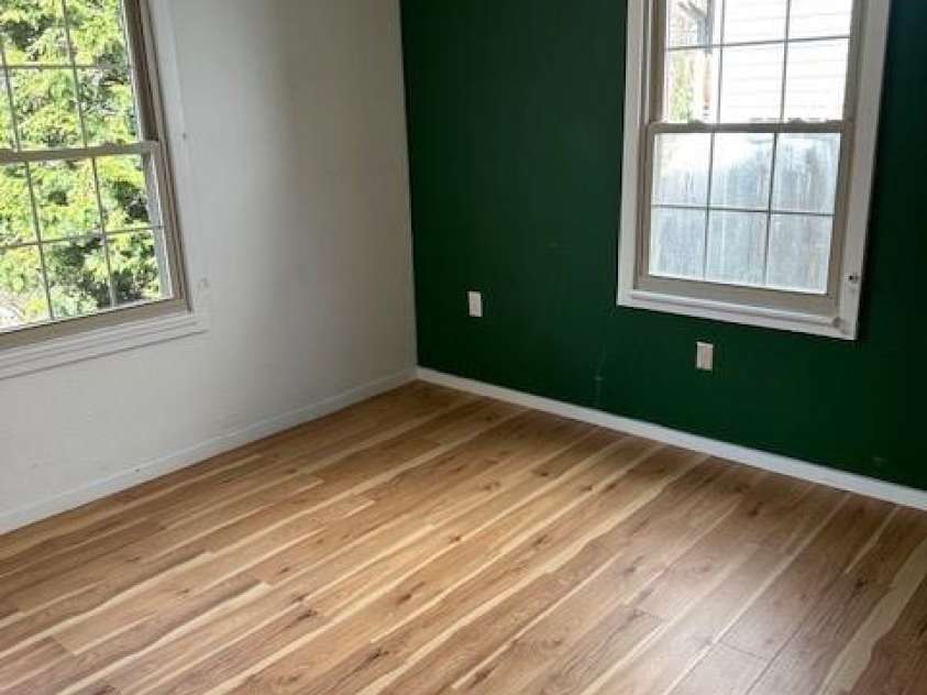 16 Castle Street, Asheville, NC 28803.  MLS# CAR4219214, YatesRealty ID 9423. 