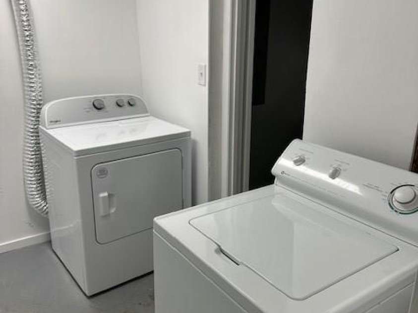 16 Castle Street, Asheville, NC 28803.  MLS# CAR4219214, YatesRealty ID 9423. 