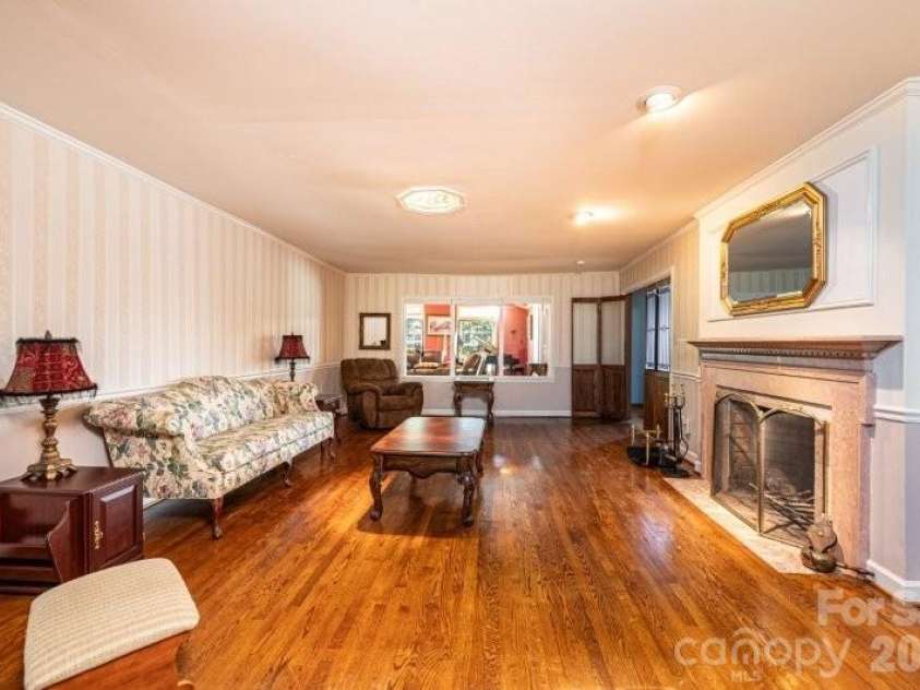 10 Riverview Circle, Granite Falls, NC 28630.  MLS# CAR4310334, YatesRealty ID 9426. 