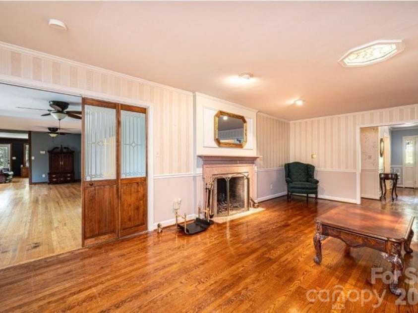 10 Riverview Circle, Granite Falls, NC 28630.  MLS# CAR4310334, YatesRealty ID 9426. 