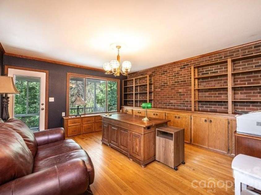 10 Riverview Circle, Granite Falls, NC 28630.  MLS# CAR4310334, YatesRealty ID 9426. 