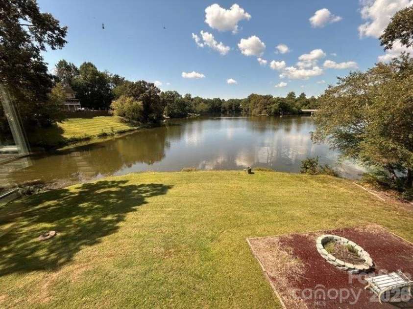 10 Riverview Circle, Granite Falls, NC 28630.  MLS# CAR4310334, YatesRealty ID 9426. 