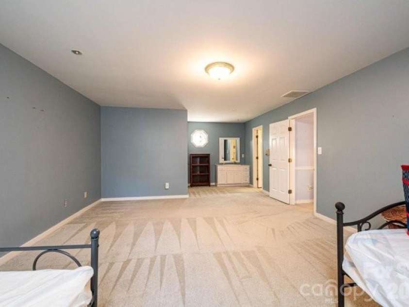10 Riverview Circle, Granite Falls, NC 28630.  MLS# CAR4310334, YatesRealty ID 9426. 