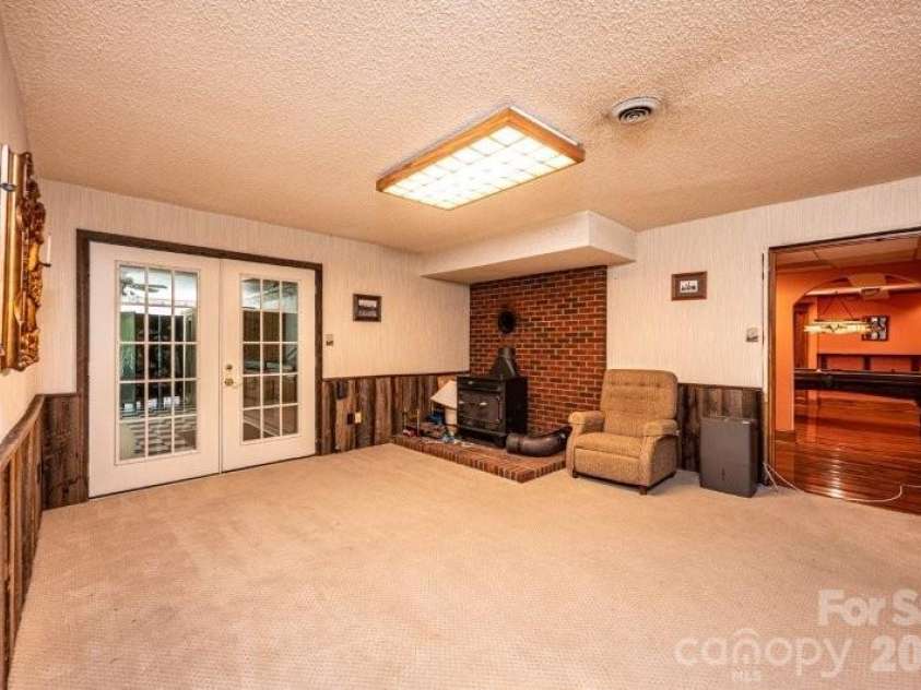 10 Riverview Circle, Granite Falls, NC 28630.  MLS# CAR4310334, YatesRealty ID 9426. 