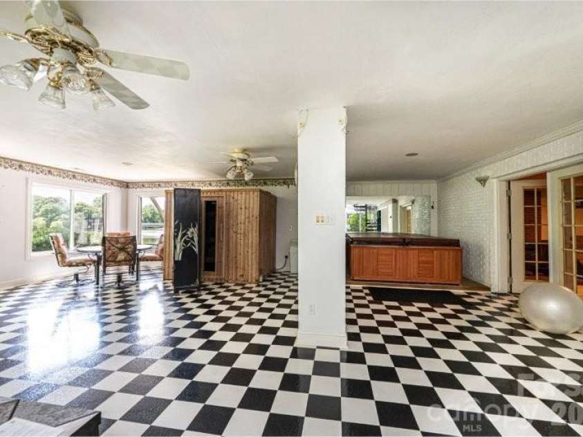 10 Riverview Circle, Granite Falls, NC 28630.  MLS# CAR4310334, YatesRealty ID 9426. 