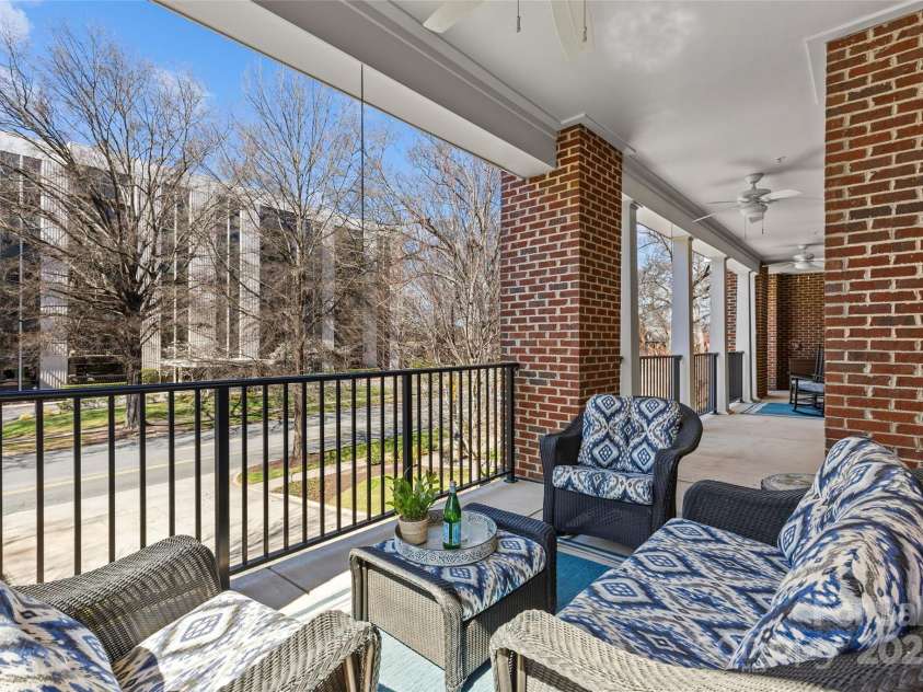 2251 Selwyn Avenue, Charlotte, NC 28207.  MLS# CAR4227774, YatesRealty ID 9426. 