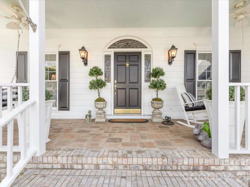 6203 Kensington Gardens Court, Charlotte, NC 28277.  MLS# CAR4343477, YatesRealty ID 9426. 