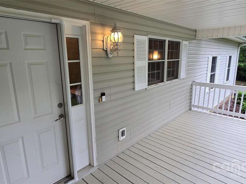221 Flat Branch Trail, Mill Spring, NC 28756.  MLS# CAR4271037, YatesRealty ID 9427. 