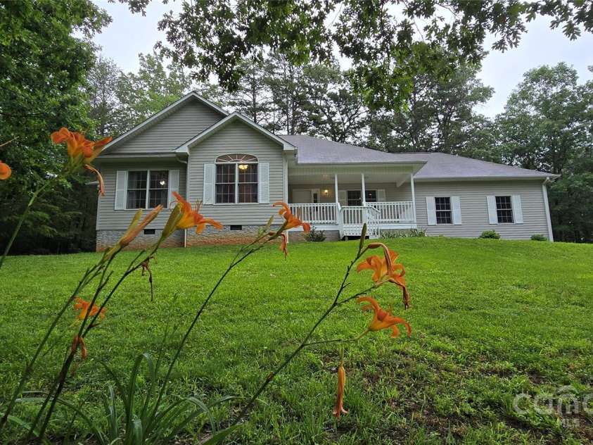 221 Flat Branch Trail, Mill Spring, NC 28756.  MLS# CAR4271037, YatesRealty ID 9427. 