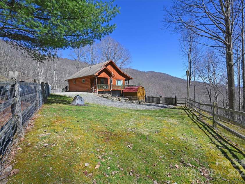 1147 Deerfield Drive, Hot Springs, NC 28743.  MLS# CAR4237237, YatesRealty ID 9428. 