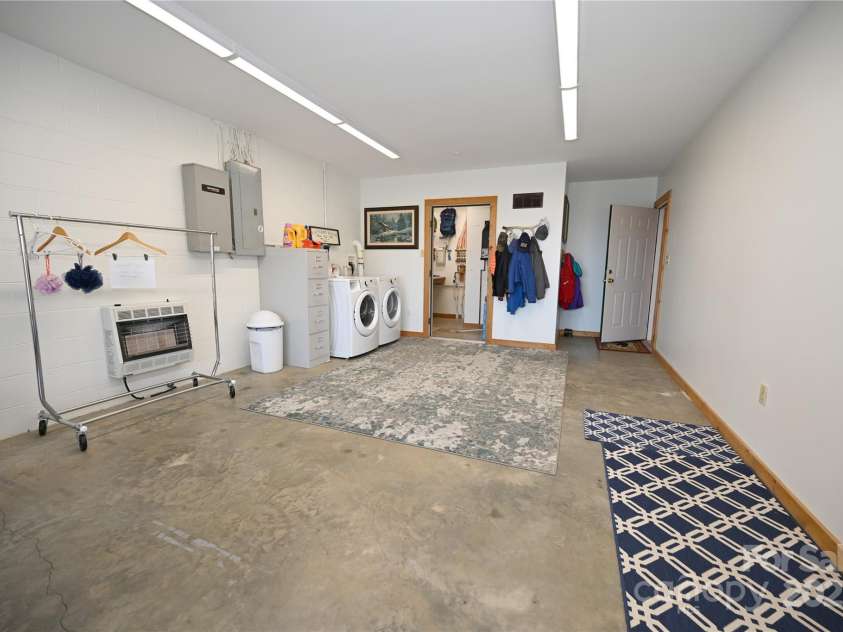 1147 Deerfield Drive, Hot Springs, NC 28743.  MLS# CAR4237237, YatesRealty ID 9428. 