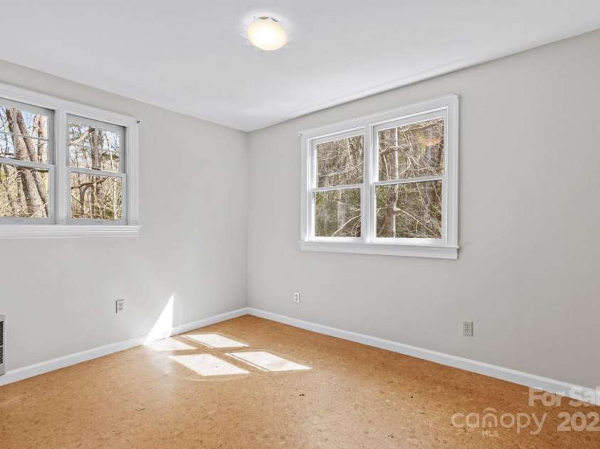 14 Woods Drive, Fairview, NC 28730.  MLS# CAR4223729, YatesRealty ID 9429. Bedroom 4