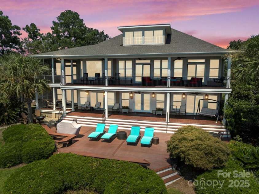 2429 Singleton Point, Liberty Hill, SC 29074.  MLS# CAR4297932, YatesRealty ID 9429. 