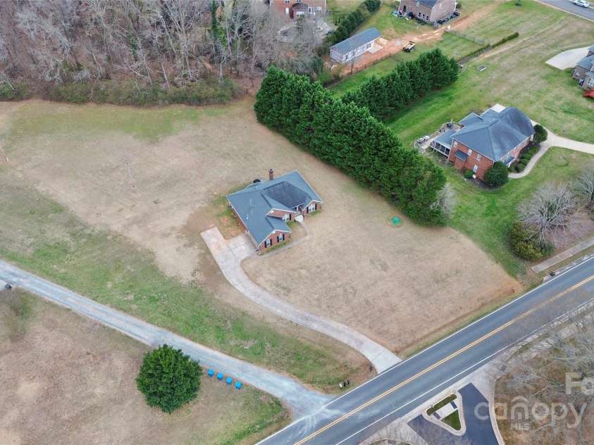 13930 Thompson Road, Mint Hill, NC 28227.  MLS# CAR4232269, YatesRealty ID 9430. 