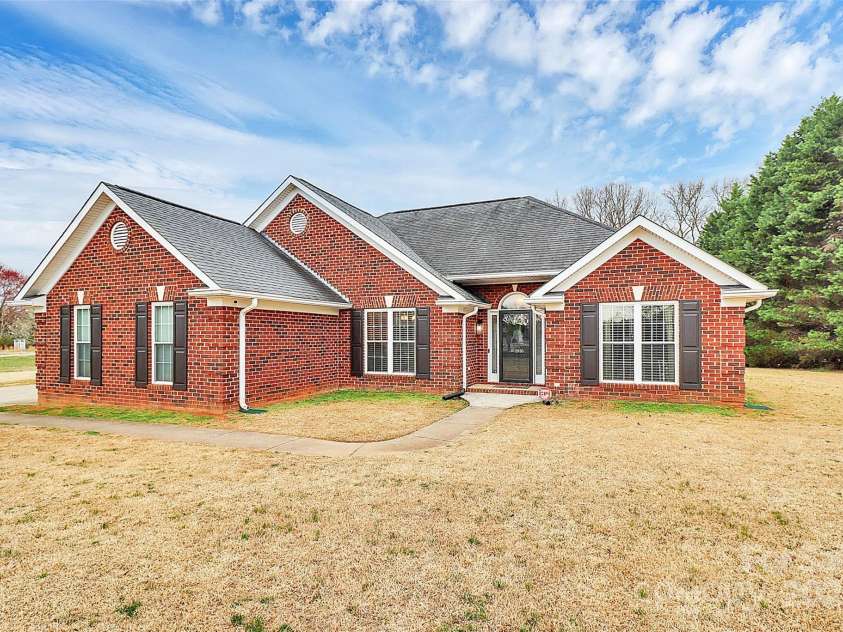 13930 Thompson Road, Mint Hill, NC 28227.  MLS# CAR4232269, YatesRealty ID 9430. 