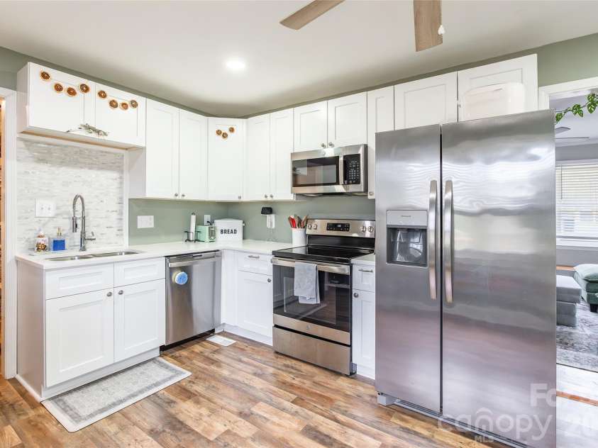333 Kennerly Drive, Indian Trail, NC 28079.  MLS# CAR4340381, YatesRealty ID 9430. 