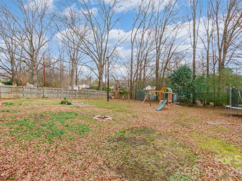 333 Kennerly Drive, Indian Trail, NC 28079.  MLS# CAR4340381, YatesRealty ID 9430. 