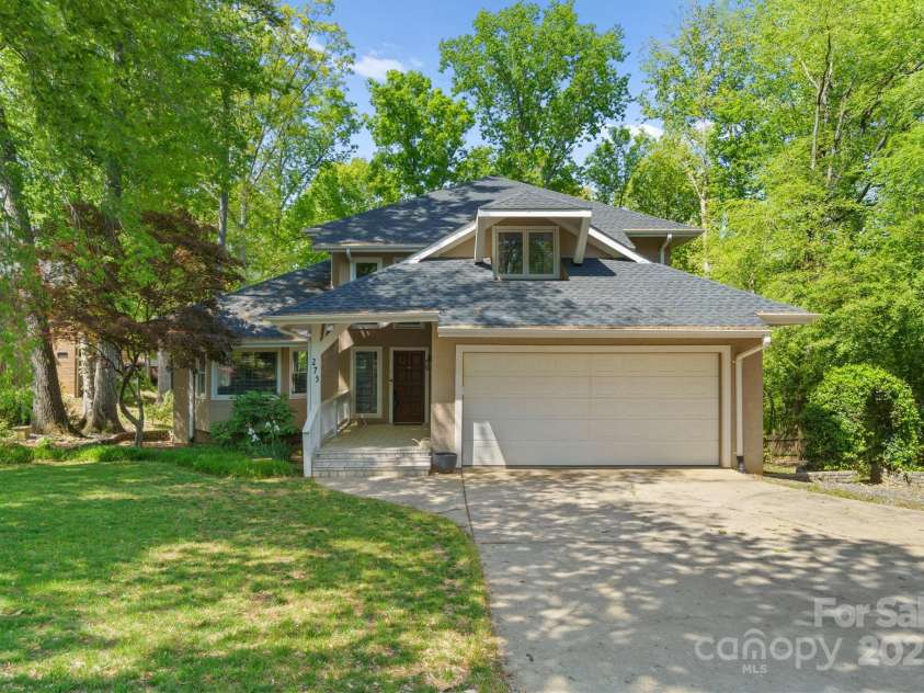 273 Downs Way, Fort Mill, SC 29708.  MLS# CAR4243206, YatesRealty ID 9431. 