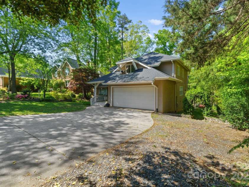 273 Downs Way, Fort Mill, SC 29708.  MLS# CAR4243206, YatesRealty ID 9431. 