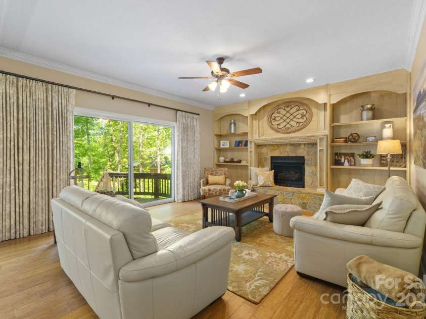 273 Downs Way, Fort Mill, SC 29708.  MLS# CAR4243206, YatesRealty ID 9431. 