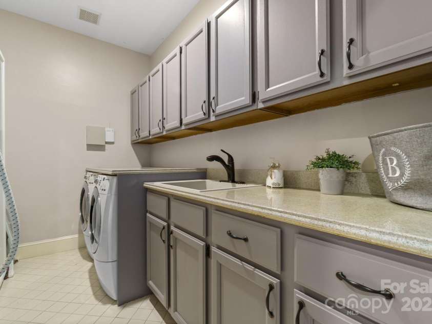 273 Downs Way, Fort Mill, SC 29708.  MLS# CAR4243206, YatesRealty ID 9431. 