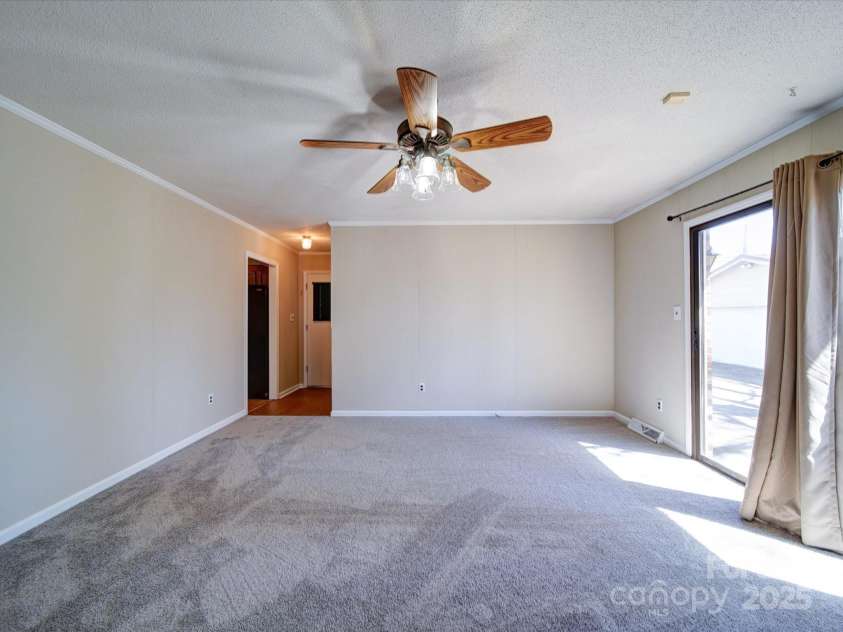 4401 Coachwood Lane, Gastonia, NC 28056.  MLS# CAR4234565, YatesRealty ID 9432. 