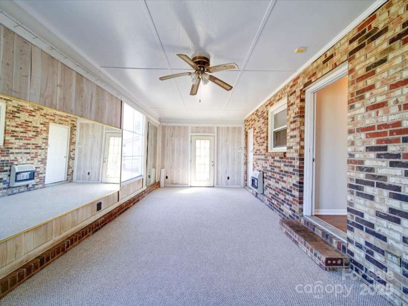 4401 Coachwood Lane, Gastonia, NC 28056.  MLS# CAR4234565, YatesRealty ID 9432. 