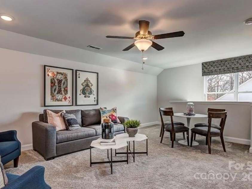 4505 Grove Manor Drive, Waxhaw, NC 28173.  MLS# CAR4303200, YatesRealty ID 9432. Loft upstairs