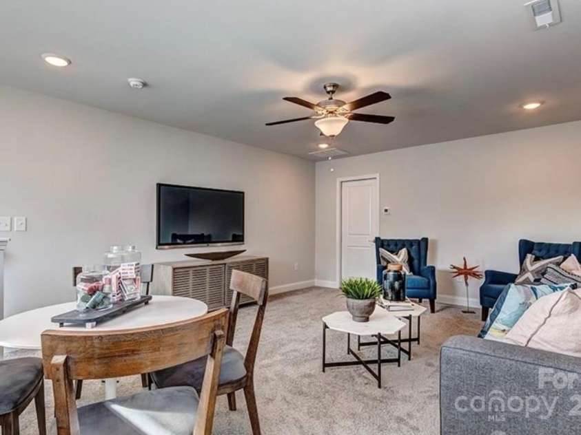 4505 Grove Manor Drive, Waxhaw, NC 28173.  MLS# CAR4303200, YatesRealty ID 9432. Upstairs Loft 