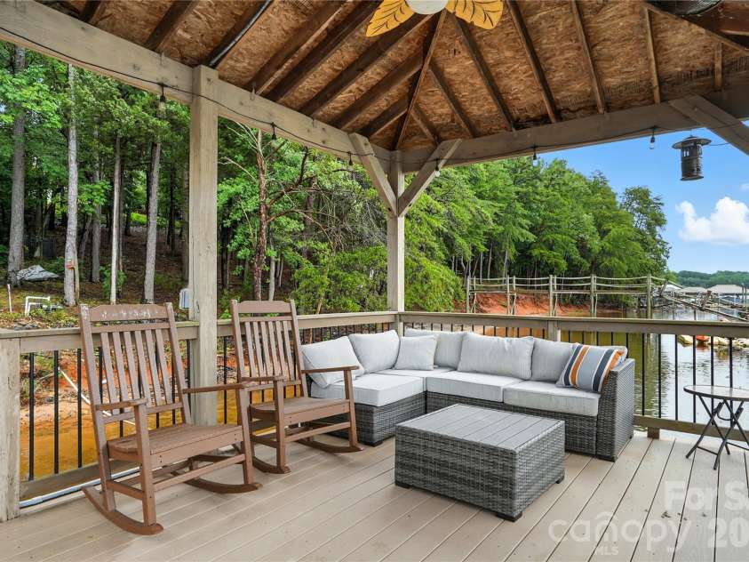 208 Woodwinds Drive, Mount Holly, NC 28120.  MLS# CAR4288550, YatesRealty ID 9433. 