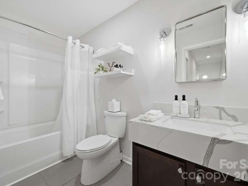 30132 Turtle Point Court, Lancaster, SC 29720.  MLS# CAR4360066, YatesRealty ID 9433. Bath 2 (upstairs)