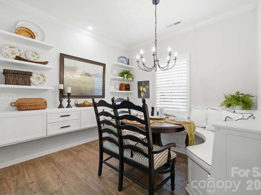 30132 Turtle Point Court, Lancaster, SC 29720.  MLS# CAR4360066, YatesRealty ID 9433. Dining area