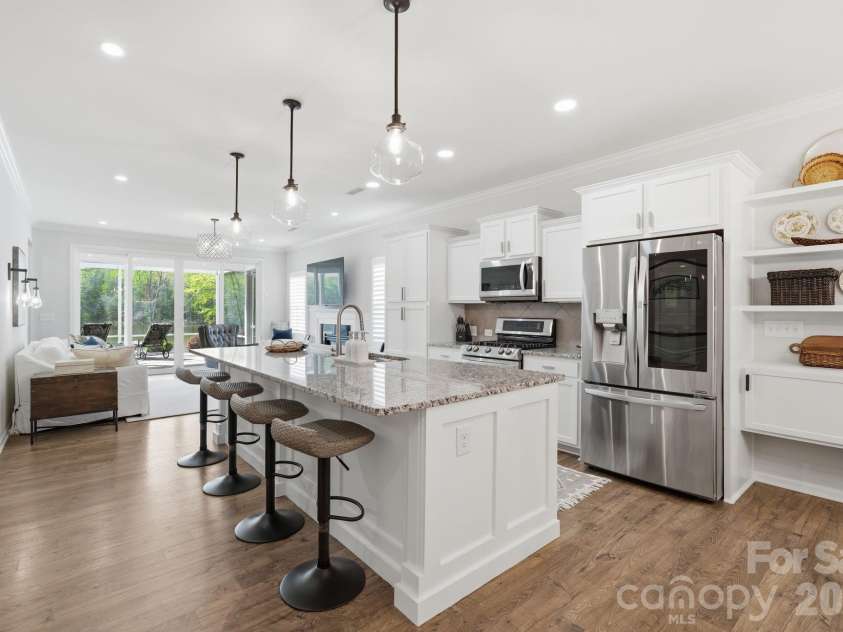 30132 Turtle Point Court, Lancaster, SC 29720.  MLS# CAR4360066, YatesRealty ID 9433. Kitchen and great room