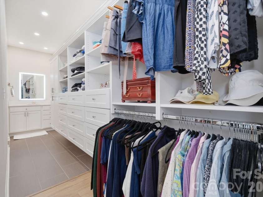 30132 Turtle Point Court, Lancaster, SC 29720.  MLS# CAR4360066, YatesRealty ID 9433. Primary suite closet