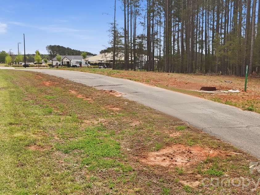 30132 Turtle Point Court, Lancaster, SC 29720.  MLS# CAR4360066, YatesRealty ID 9433. Walking trail