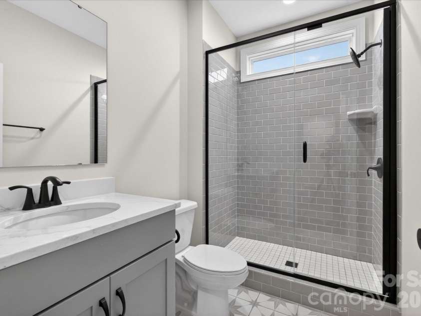 11020 Tyler Brook Lane, Mint Hill, NC 28227.  MLS# CAR4223643, YatesRealty ID 9434. 1st Floor Bath