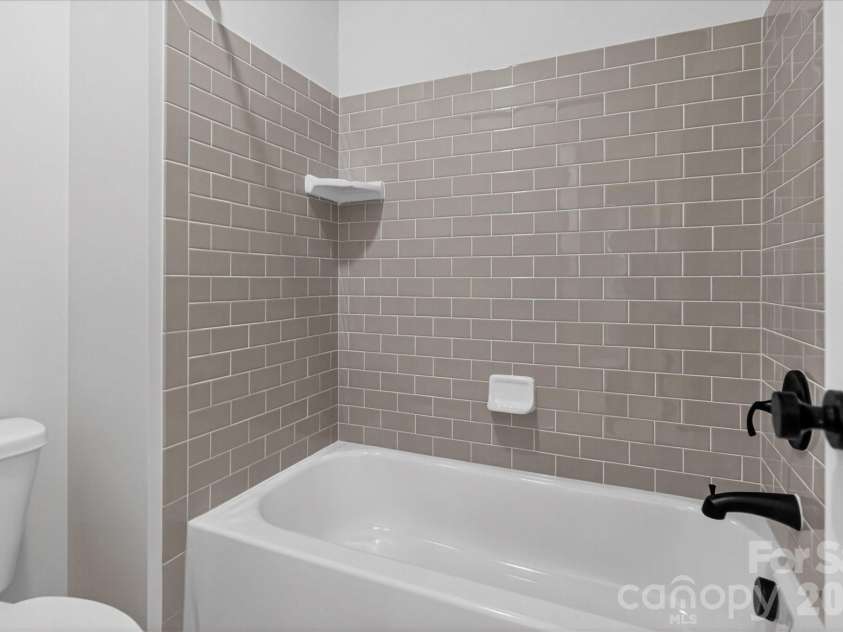 11020 Tyler Brook Lane, Mint Hill, NC 28227.  MLS# CAR4223643, YatesRealty ID 9434. Bath 2