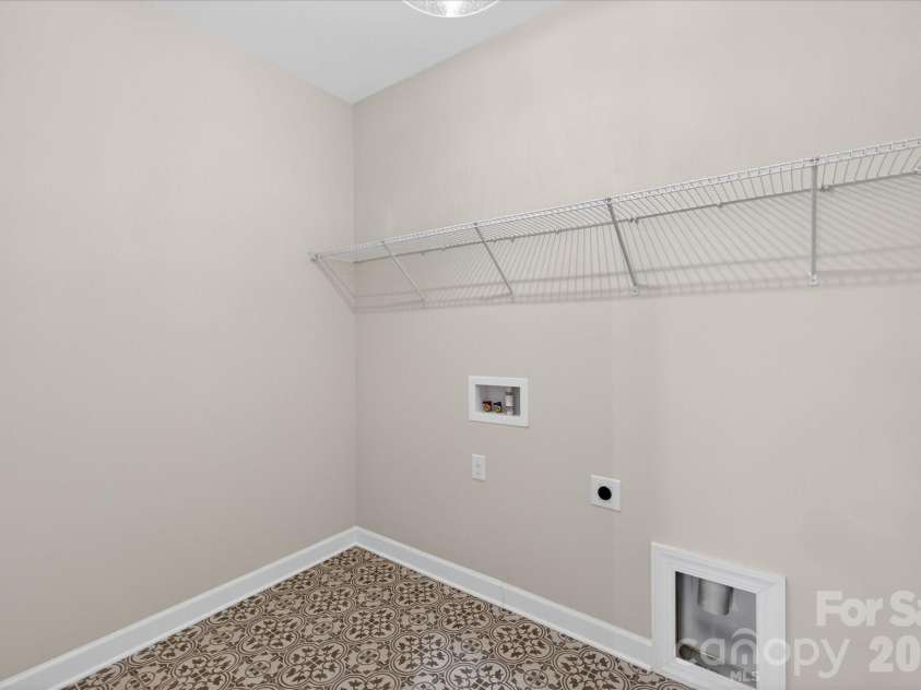 11020 Tyler Brook Lane, Mint Hill, NC 28227.  MLS# CAR4223643, YatesRealty ID 9434. Laundry Room