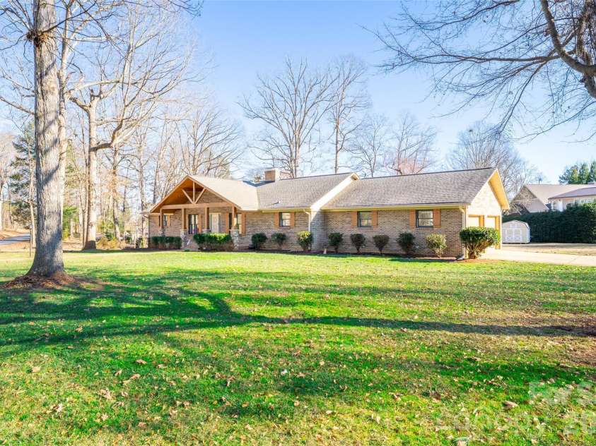 8194 Mallard Road, Denver, NC 28037.  MLS# CAR4337437, YatesRealty ID 9434. 