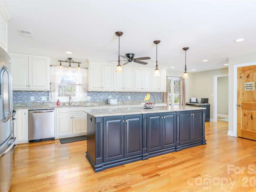 8194 Mallard Road, Denver, NC 28037.  MLS# CAR4337437, YatesRealty ID 9434. 