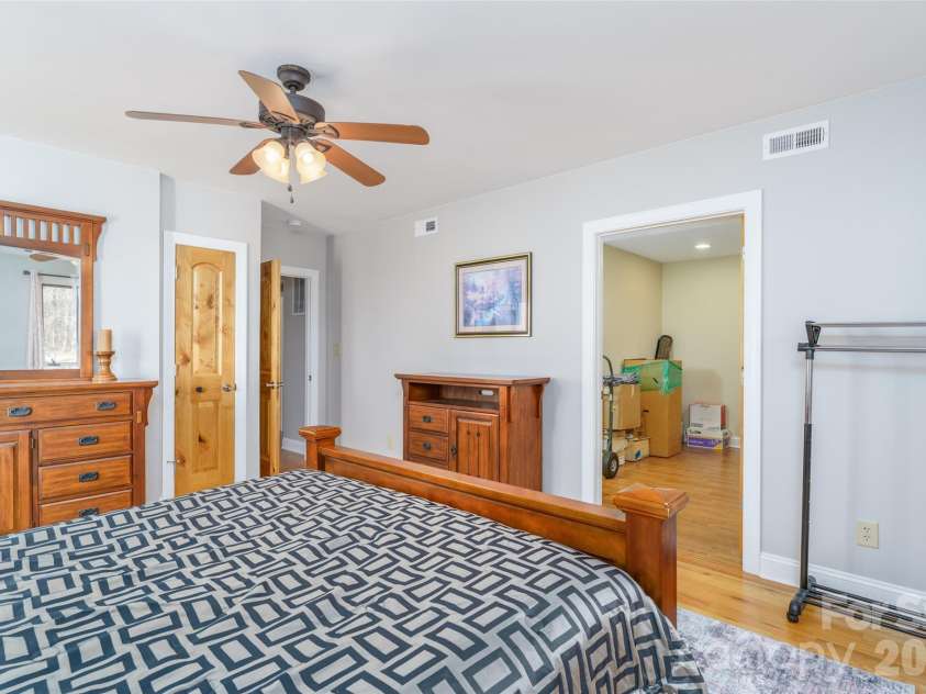 8194 Mallard Road, Denver, NC 28037.  MLS# CAR4337437, YatesRealty ID 9434. Lower Level Third Bedroom