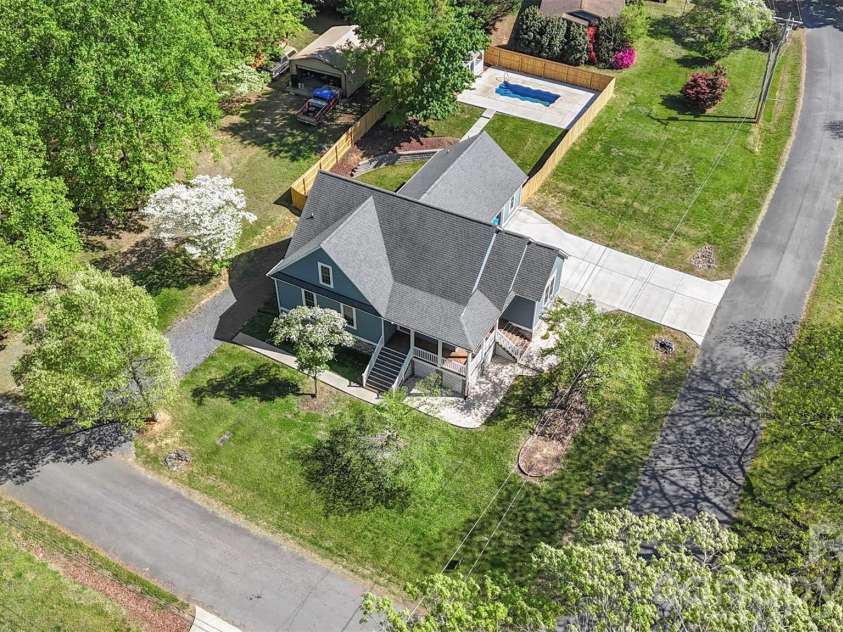 206 Montclair Drive, Locust, NC 28097.  MLS# CAR4305500, YatesRealty ID 9436. 