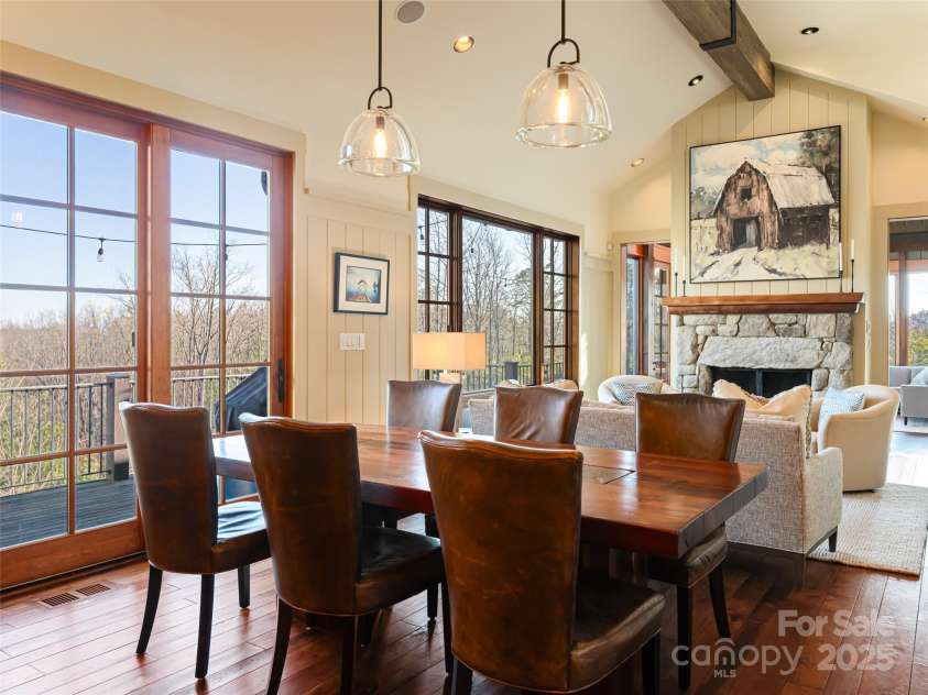 355 Doghobble Road, Lake Toxaway, NC 28747.  MLS# CAR4227971, YatesRealty ID 9436. 